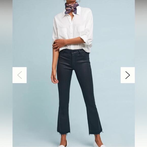 DL1961 Lara Instasculpt Mid-Rise Cropped
Flare‎ Jeans - Picture 1 of 15